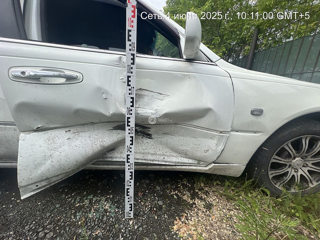 Фото Nissan Cima 10