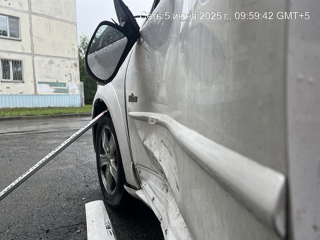 Фото Pontiac Vibe 40