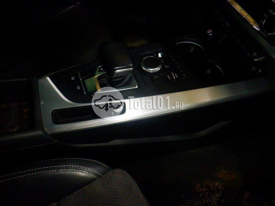Фото Audi A4 36