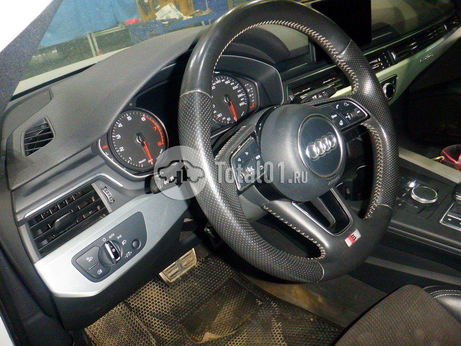 Фото Audi A4 90