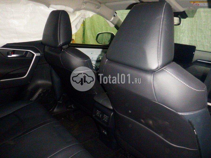 Фото Toyota RAV4 54