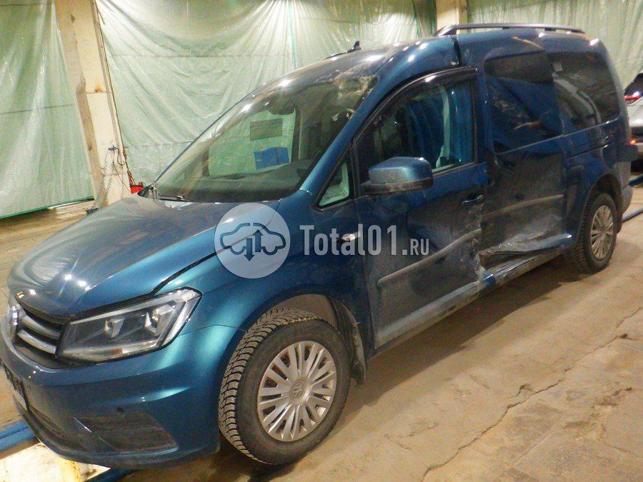 Фото Volkswagen Caddy 10