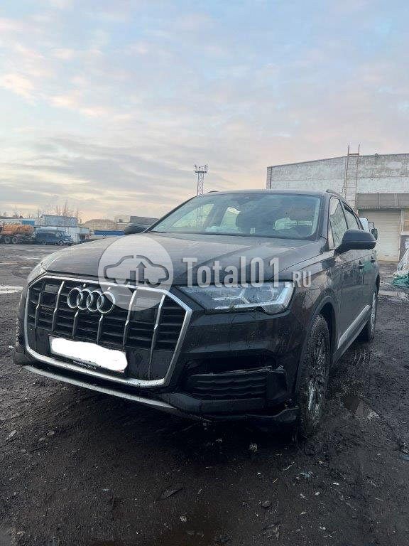 Фото Audi Q7 2