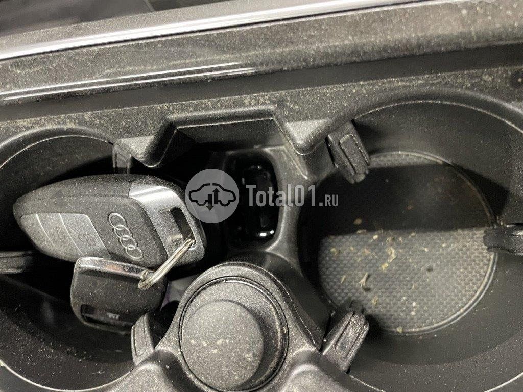 Фото Audi Q7 168
