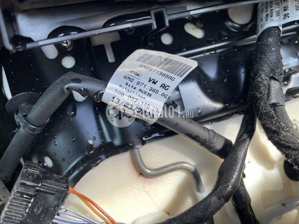 Фото Audi Q7 372