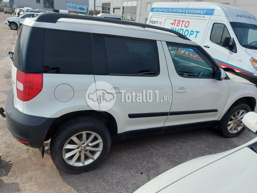 Фото Skoda Yeti 12