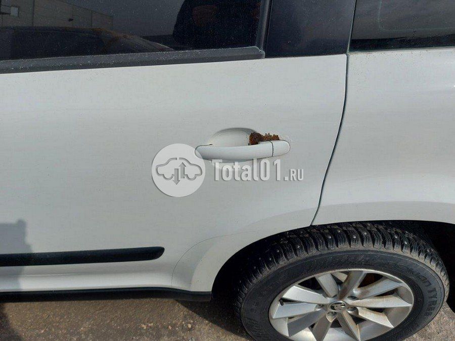 Фото Skoda Yeti 48