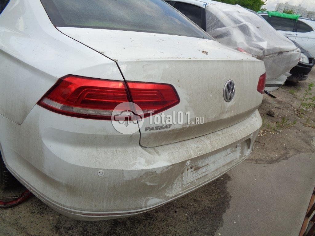 Фото Volkswagen Passat 4