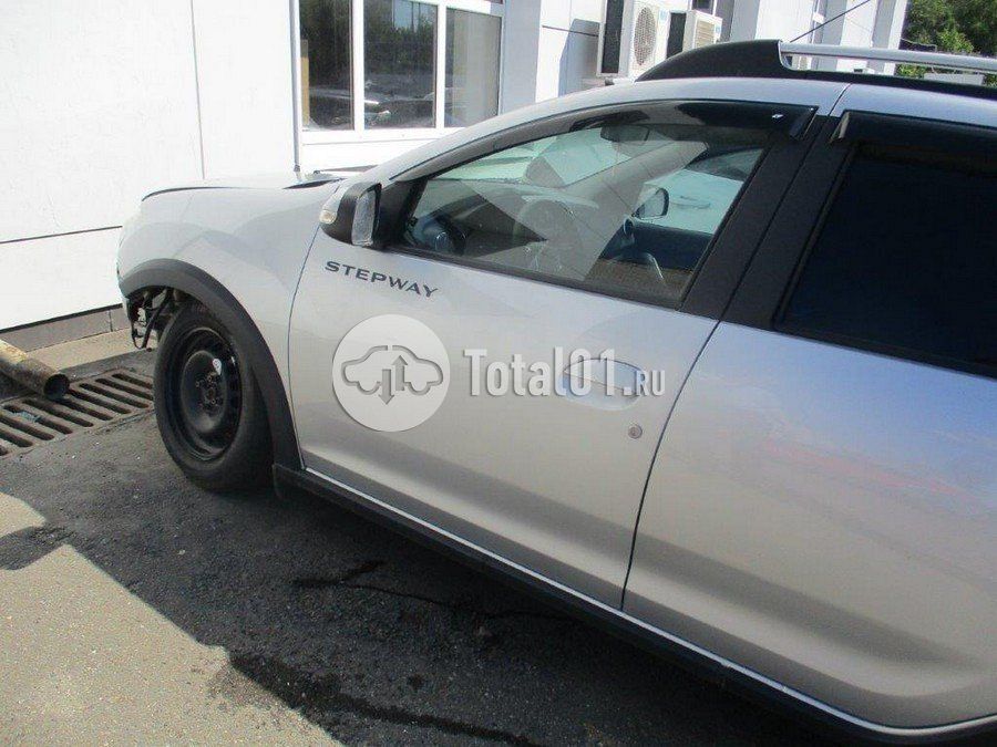 Фото Renault Sandero Stepway 8