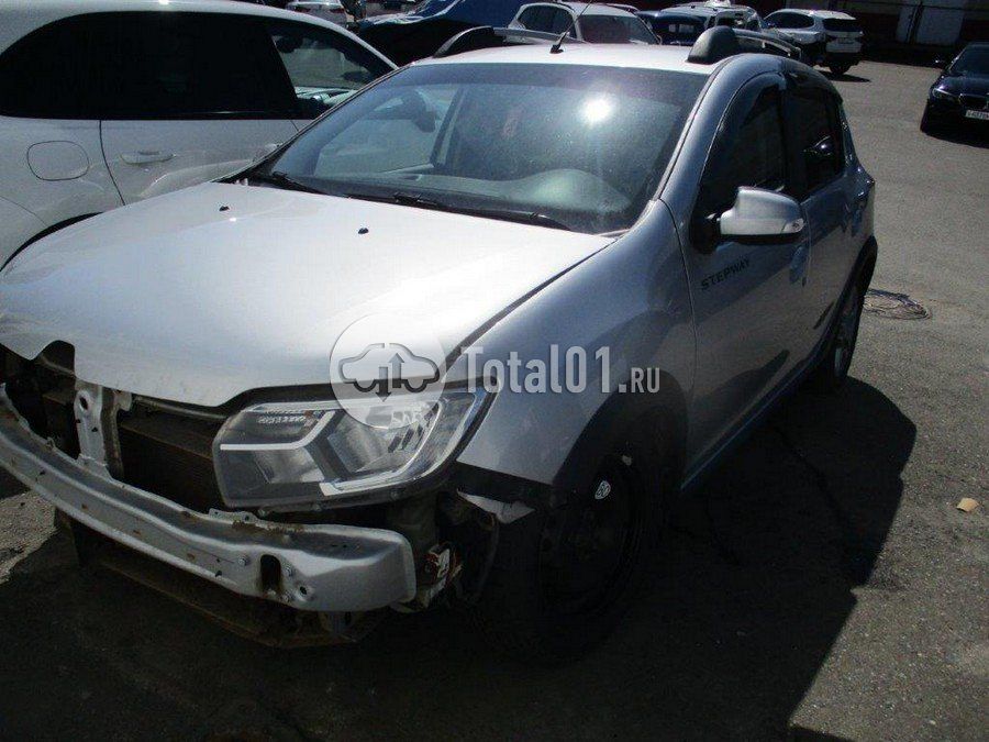 Фото Renault Sandero Stepway 10