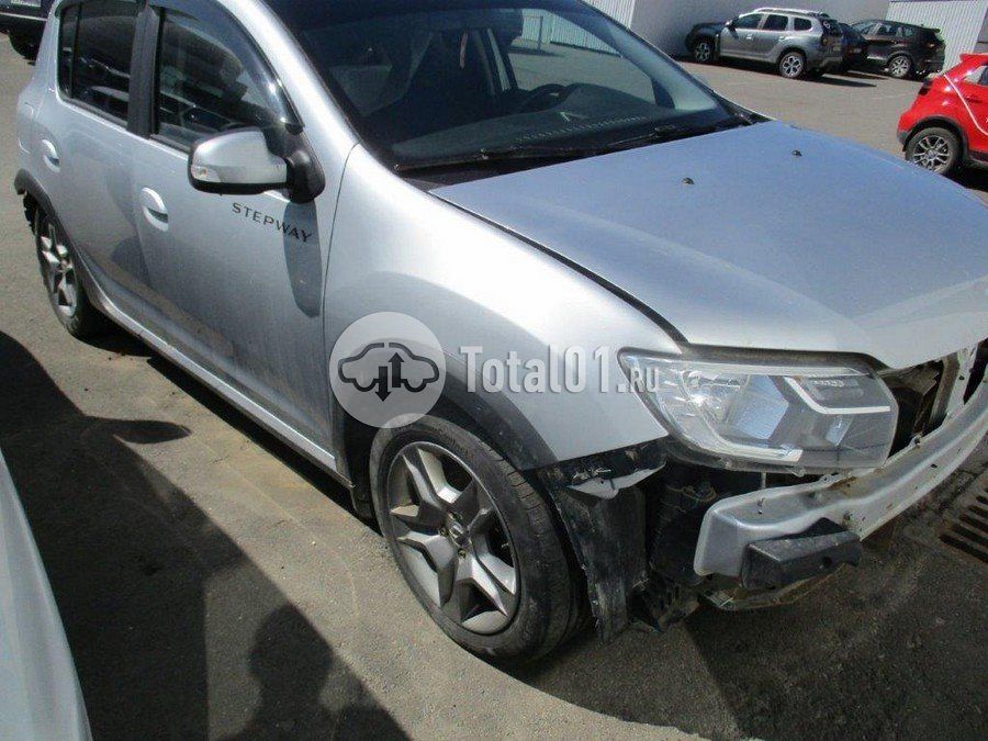 Фото Renault Sandero Stepway 14