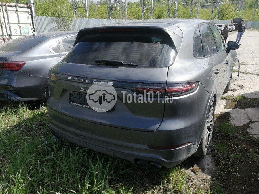 Фото Porsche Cayenne 12