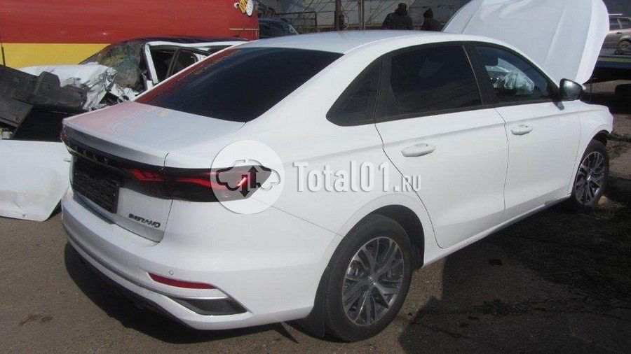 Фото Geely Emgrand 2