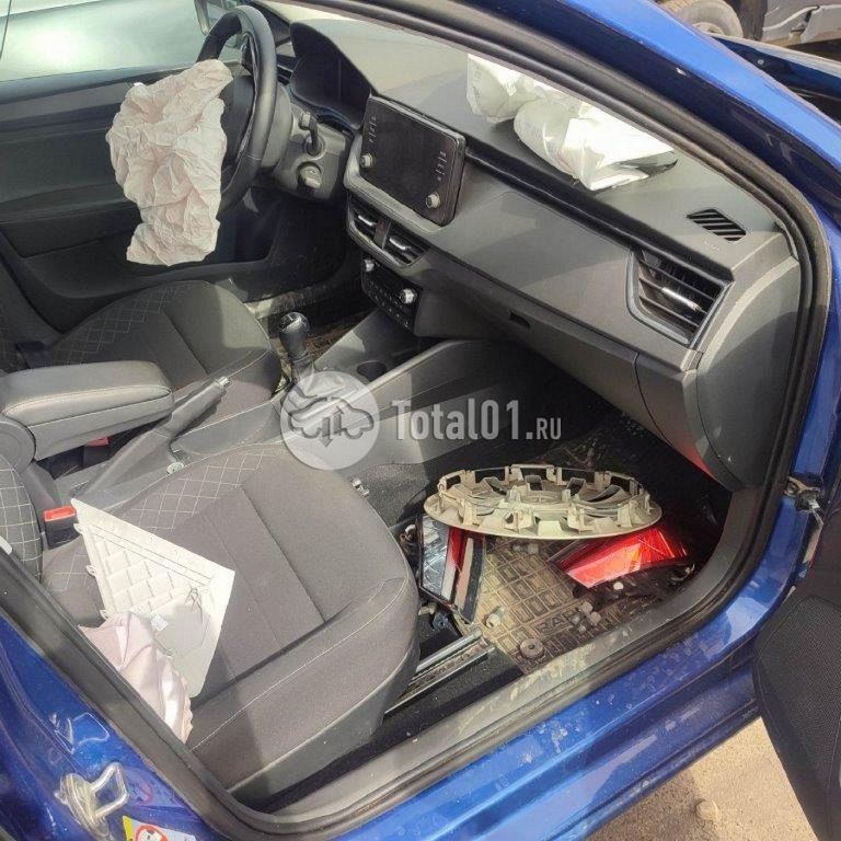 Фото Skoda Rapid 10