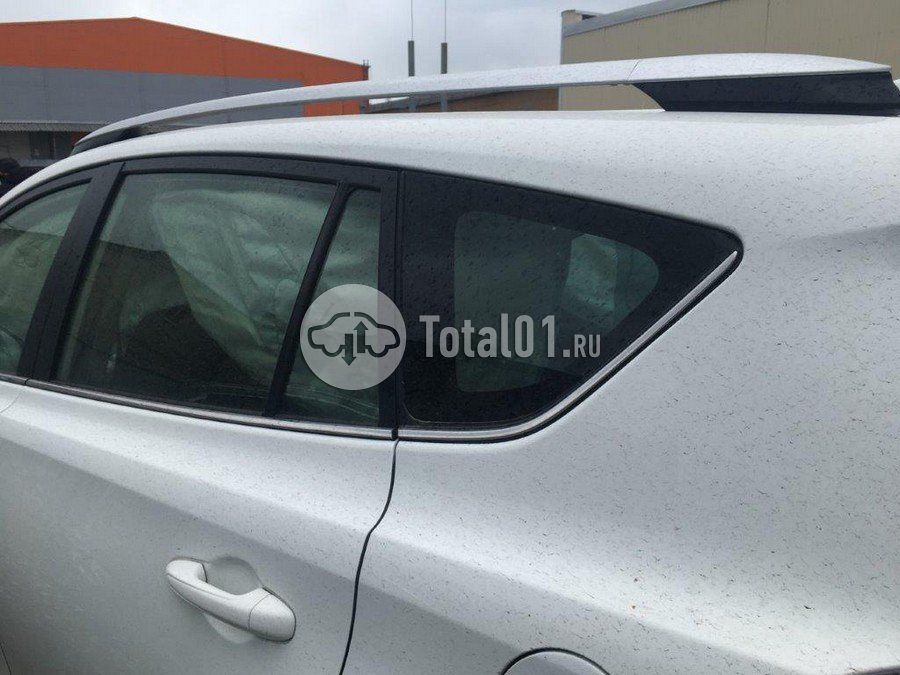 Фото Toyota RAV4 68
