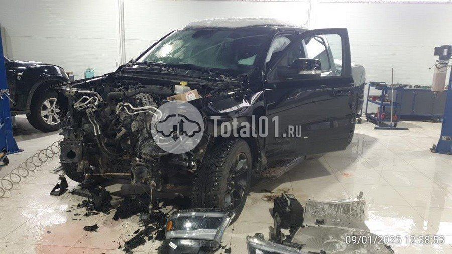 Фото Ram 1500 10