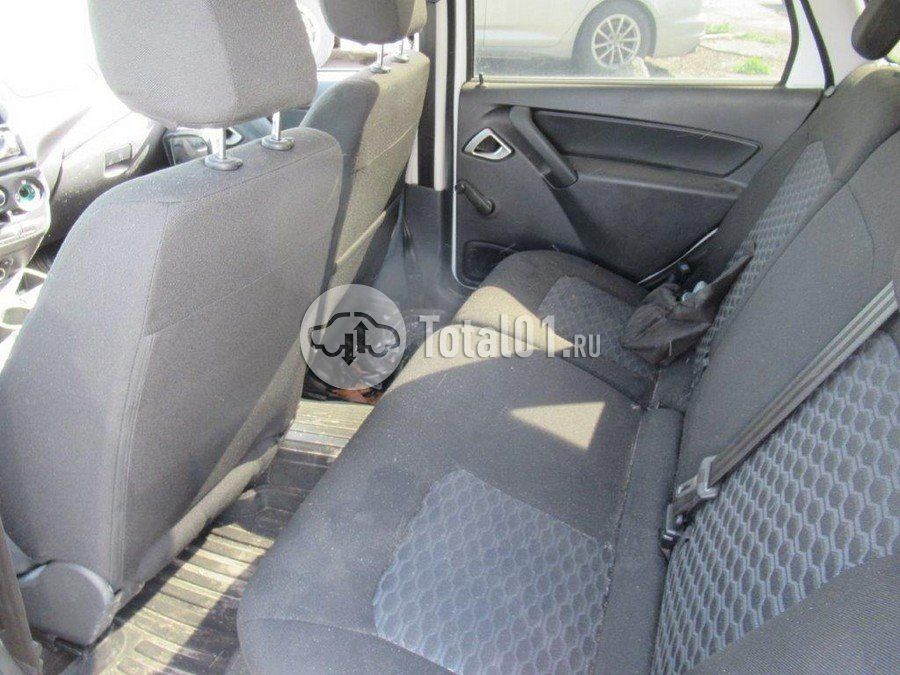 Фото ВАЗ (LADA) Granta 36