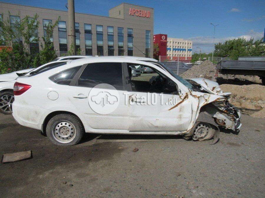 Фото ВАЗ (LADA) Granta 40