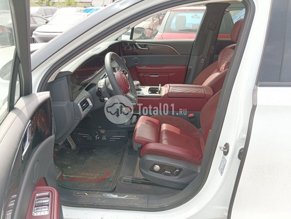 Фото Hongqi E-HS9 144