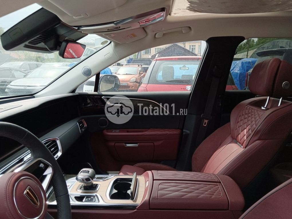 Фото Hongqi E-HS9 152