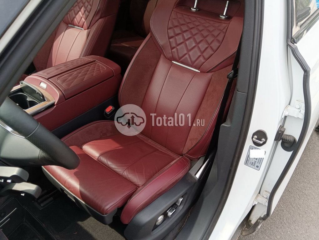 Фото Hongqi E-HS9 158