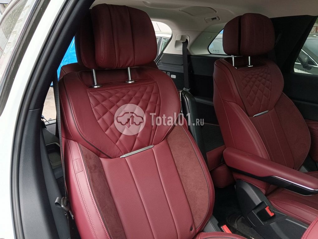 Фото Hongqi E-HS9 206