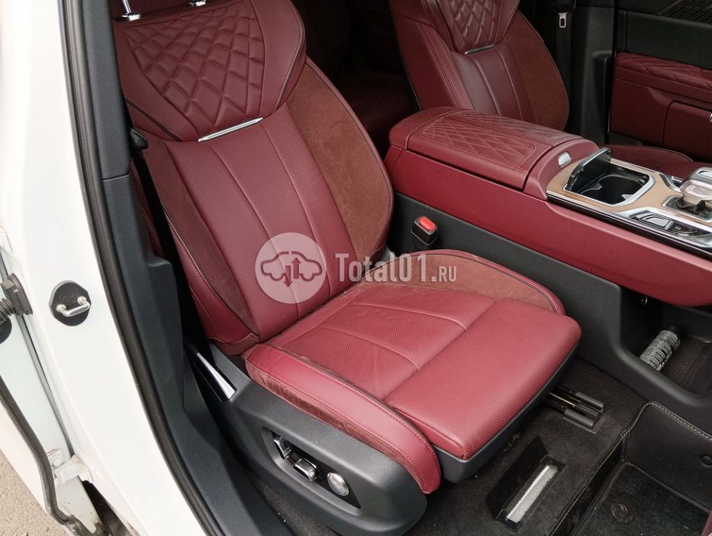 Фото Hongqi E-HS9 222