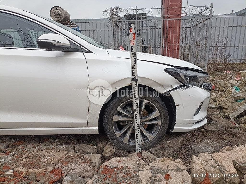 Фото Changan Eado 14
