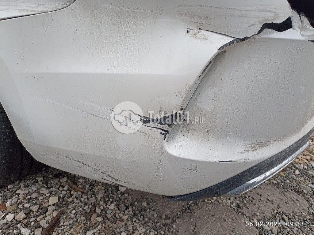 Фото Changan Eado 70