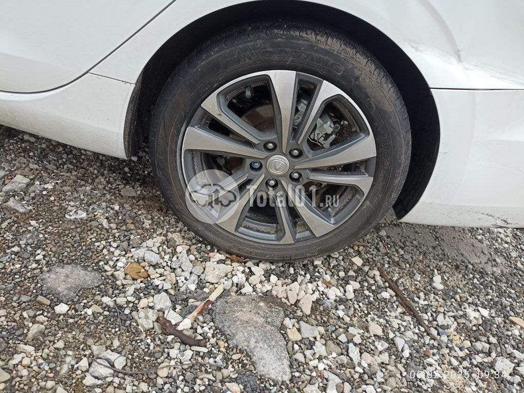 Фото Changan Eado 110