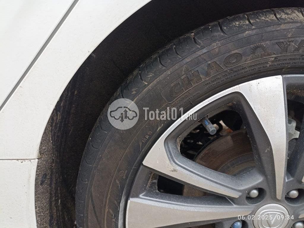 Фото Changan Eado 114