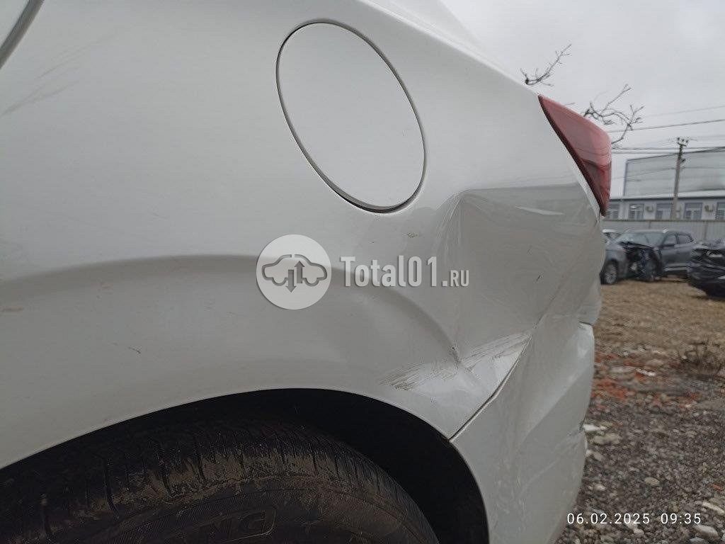 Фото Changan Eado 126