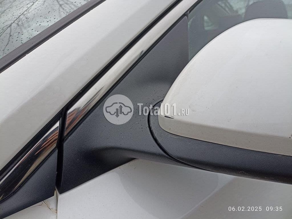Фото Changan Eado 140