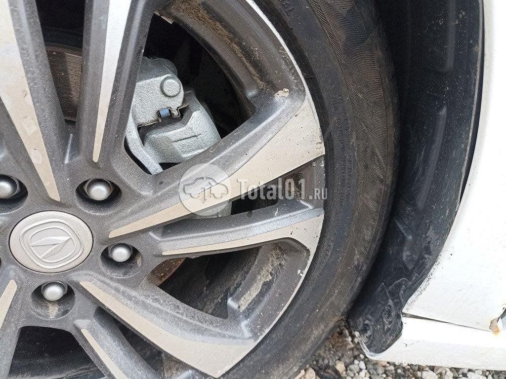 Фото Changan Eado 160