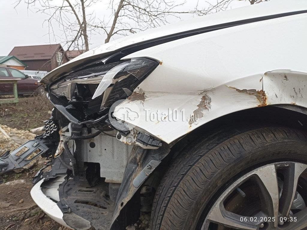 Фото Changan Eado 172