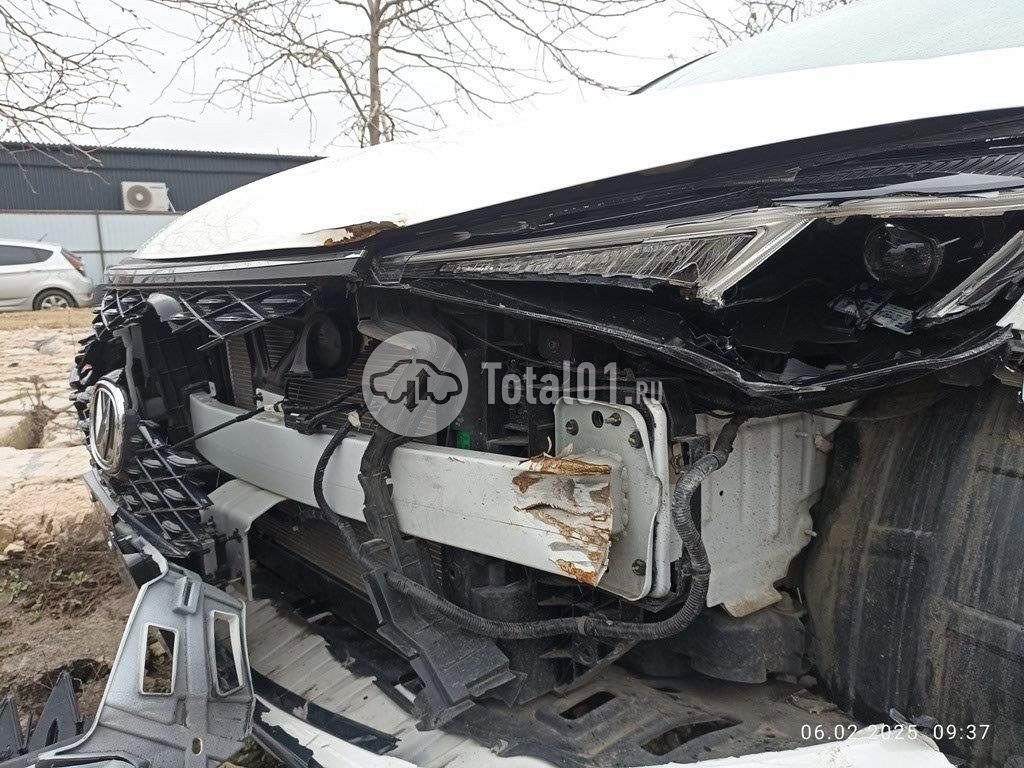 Фото Changan Eado 202