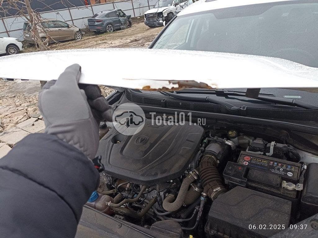 Фото Changan Eado 218
