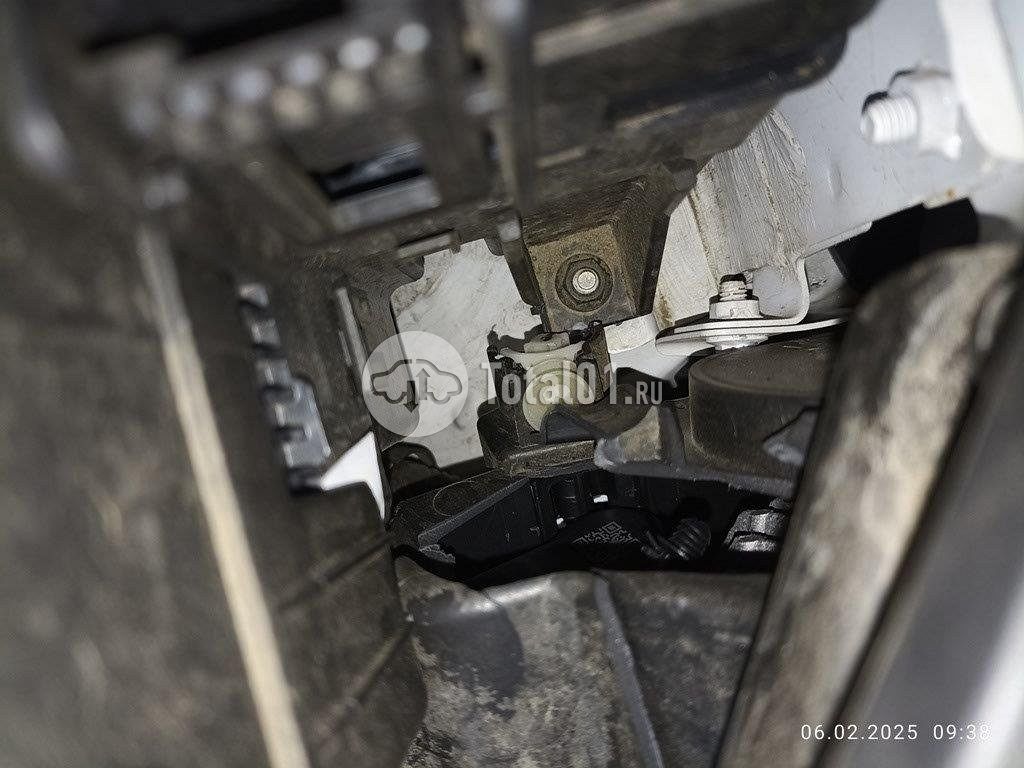 Фото Changan Eado 232