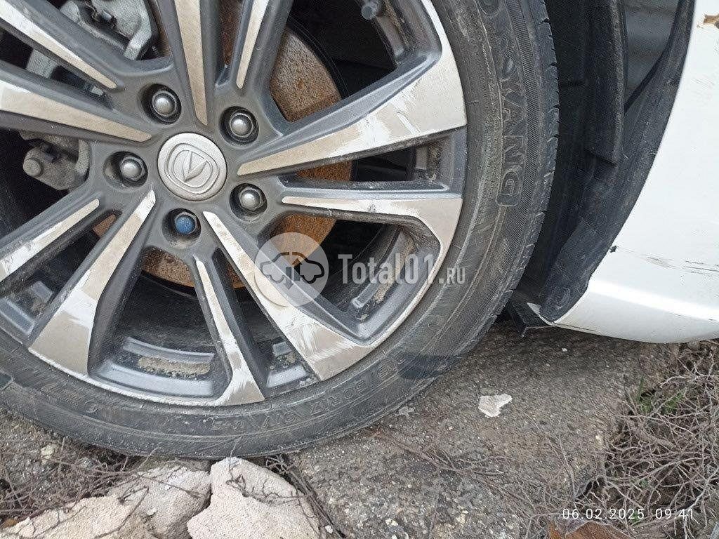 Фото Changan Eado 306