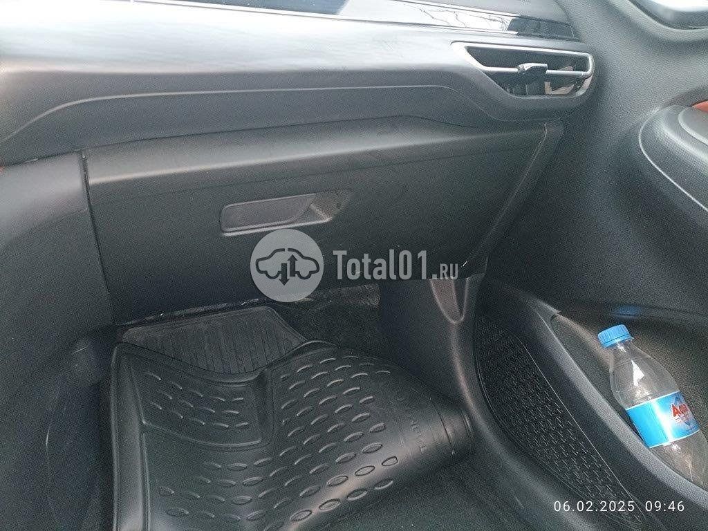 Фото Changan Eado 350