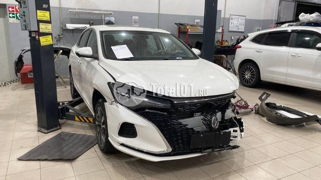 Фото Changan Eado 354