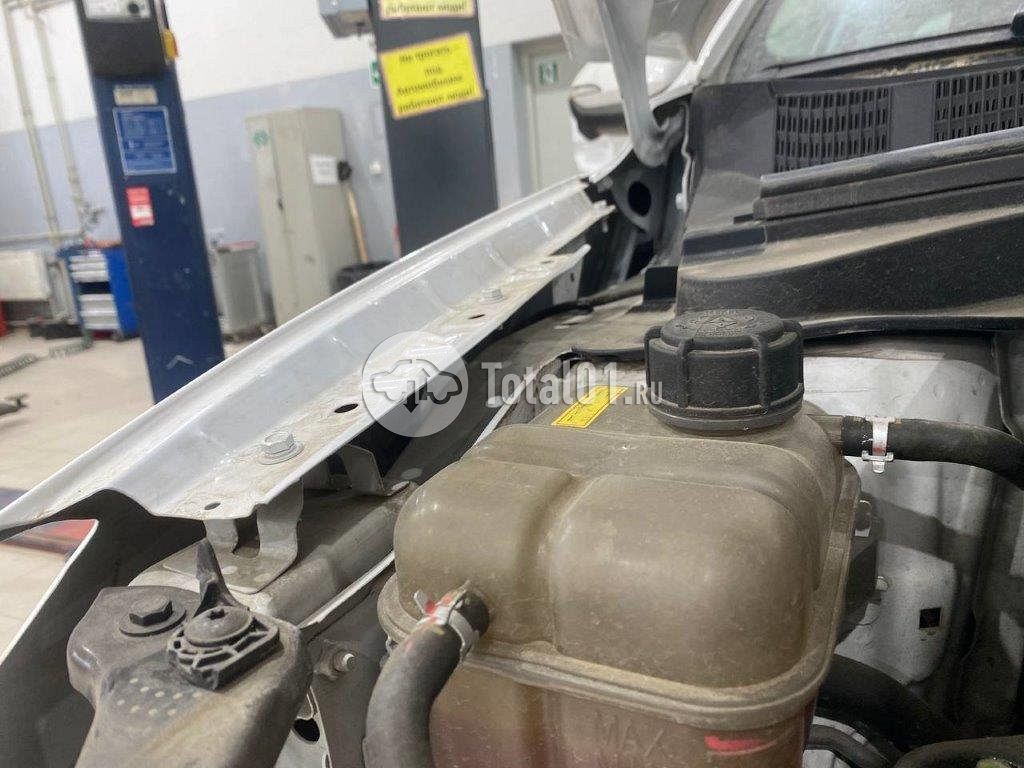 Фото Changan Eado 700