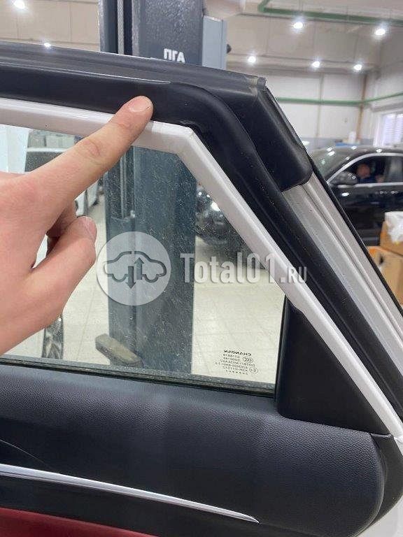 Фото Changan Eado 720