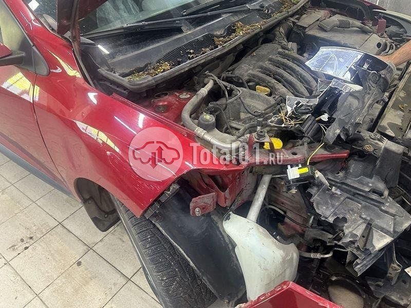 Фото Renault Fluence 160