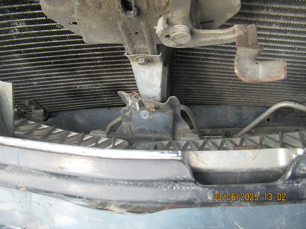 Фото Mitsubishi Diamante 70
