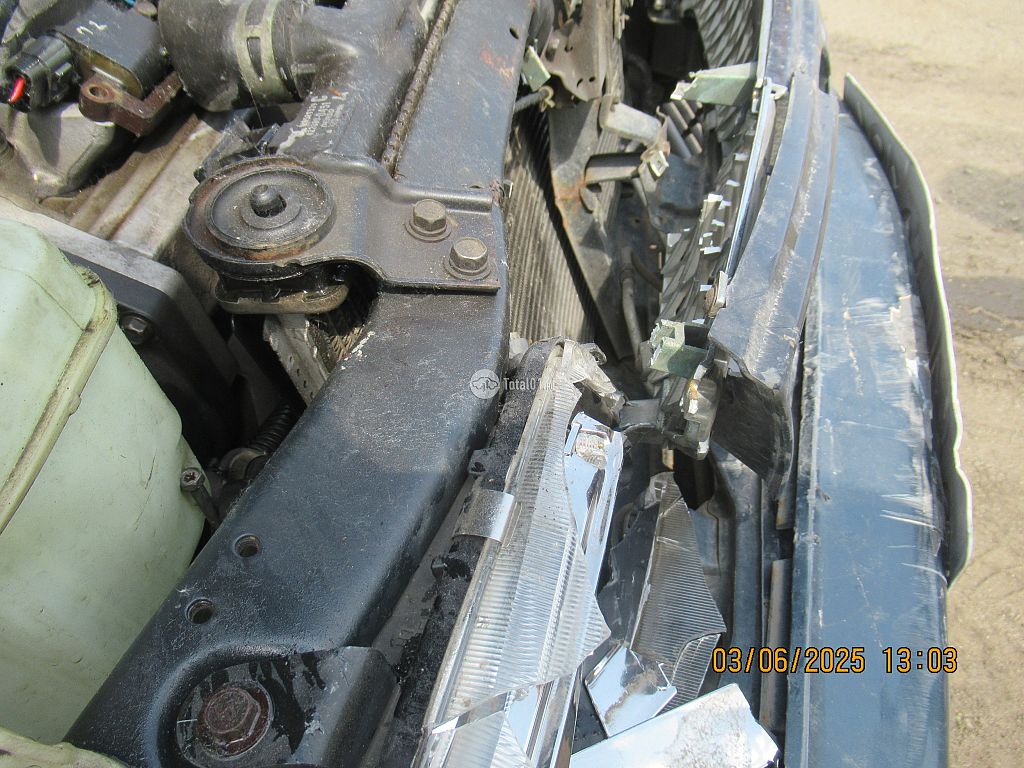 Фото Mitsubishi Diamante 86