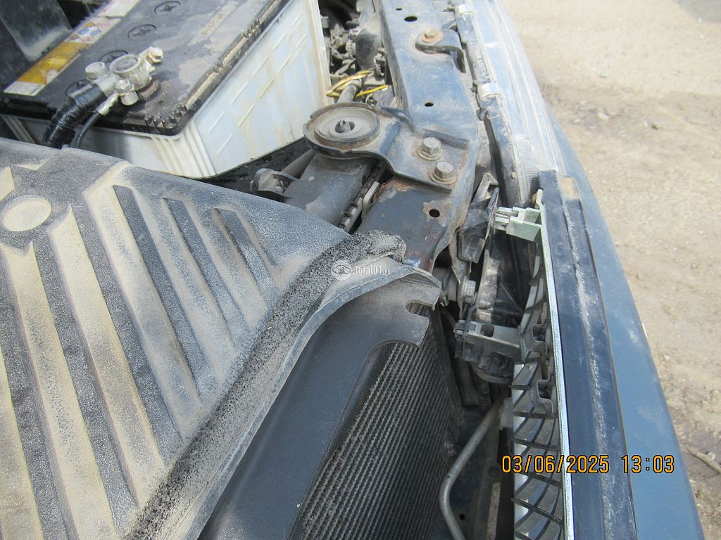 Фото Mitsubishi Diamante 90