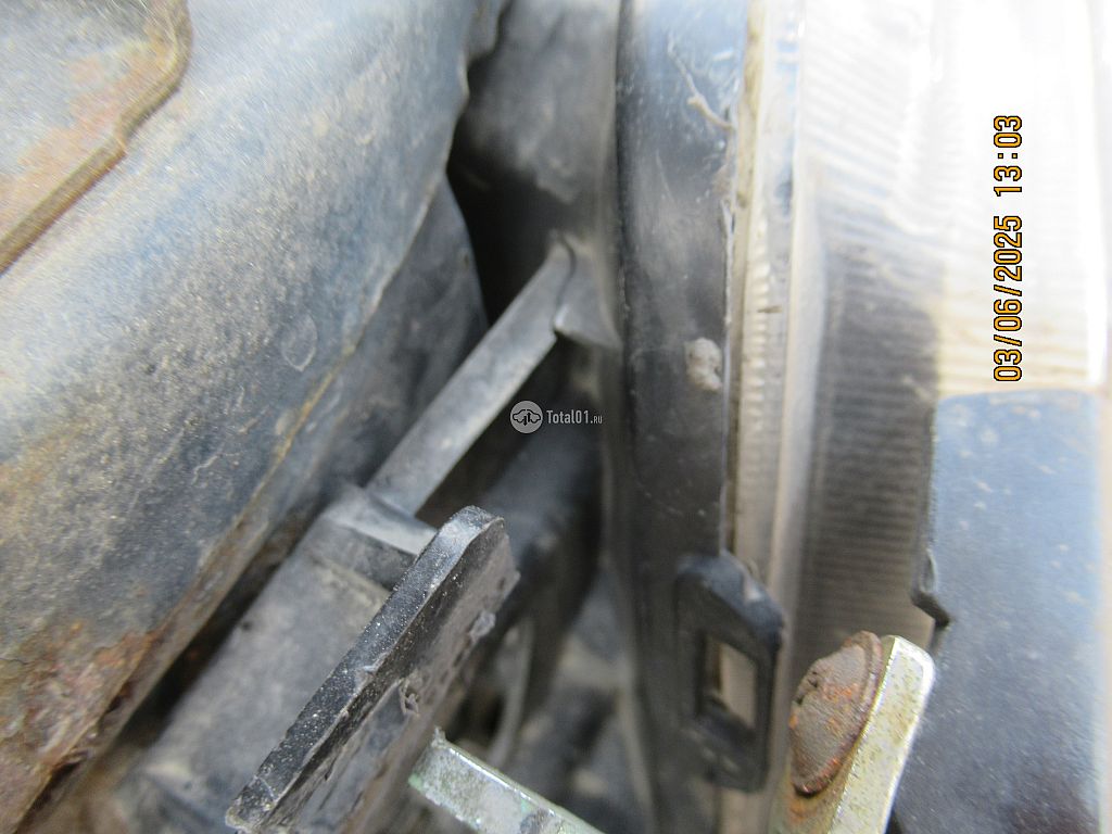 Фото Mitsubishi Diamante 100