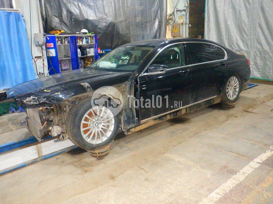 Фото BMW 7 серия 10