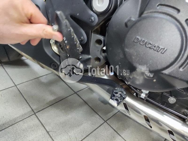 Фото Ducati DIAVEL V4 64